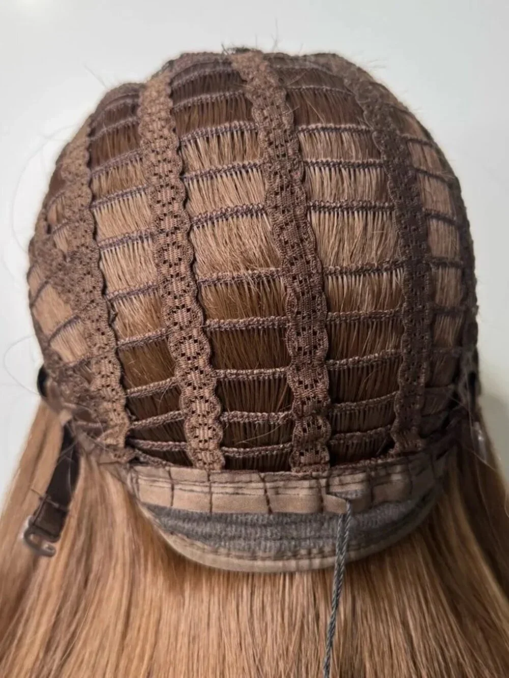 Long Chestnut Brown Synthetic Wig – Natural Brown, Curtain Bangs, Classic wig